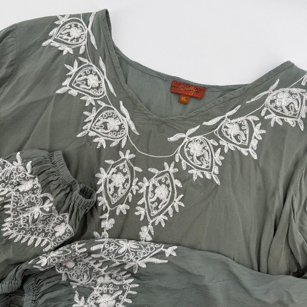 Scully Womens XL Sage Green‎ Embroidered Floral V-Neck Long Sleeve Blouse FLAW